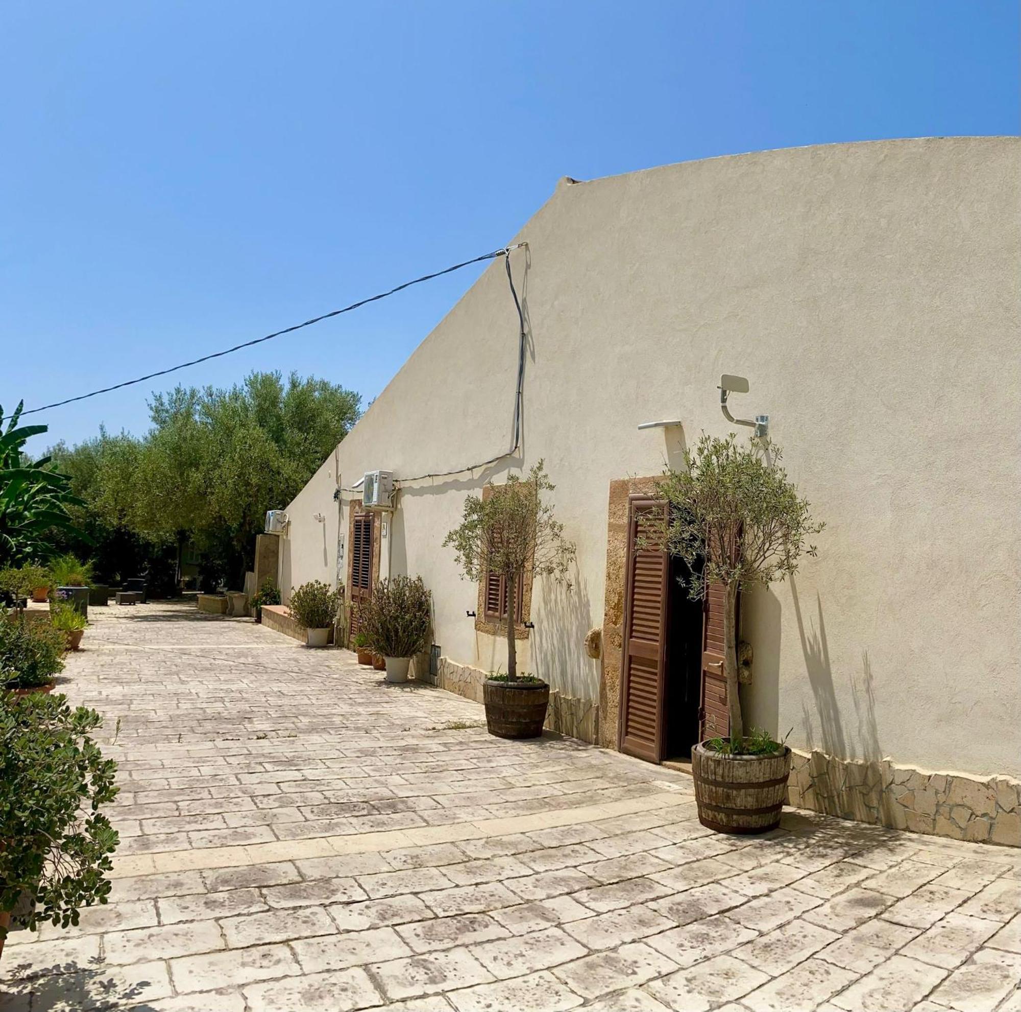 B&B Le Balate Augusta Exterior photo